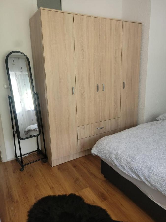 Vuthaj Lola Guest House מראה חיצוני תמונה